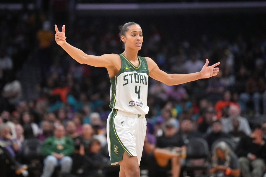 WNBA: ‍سياتل ستورم ​ضد لوس أنجلوس⁢ سباركس