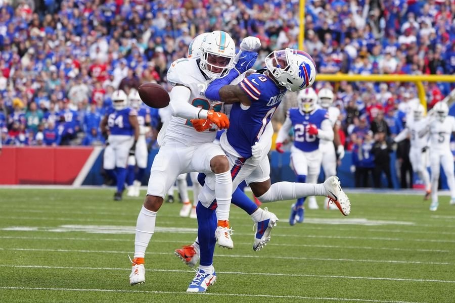 NFL: Miami Dolphins at Buffalo Bills