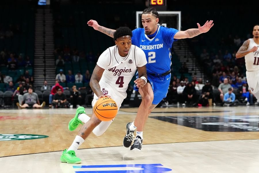 NCAA Basketball: Players Era Festival-Texas A&M at⁣ Creighton