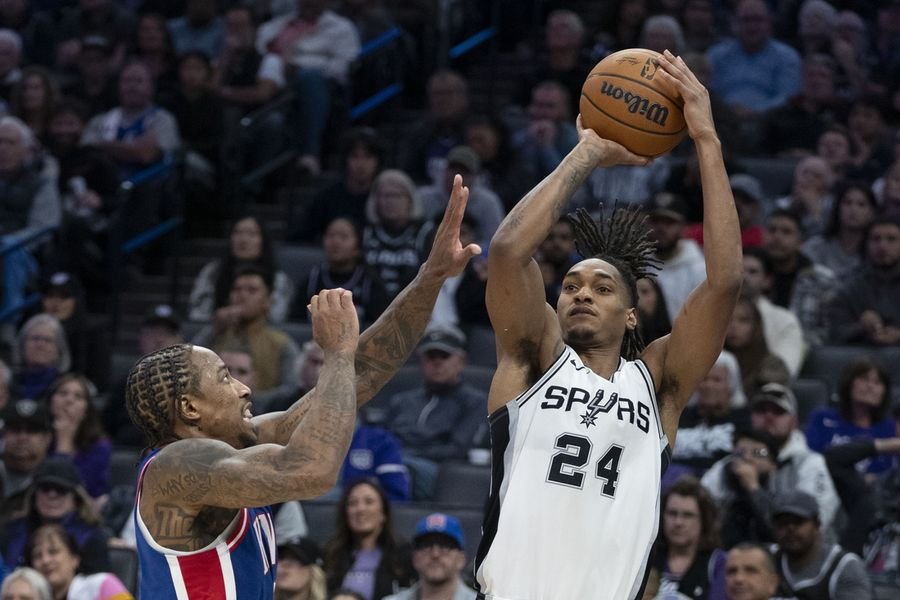 NBA: San Antonio Spurs at Sacramento Kings