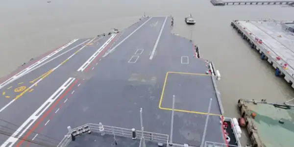 حاملة طائرات — SA news