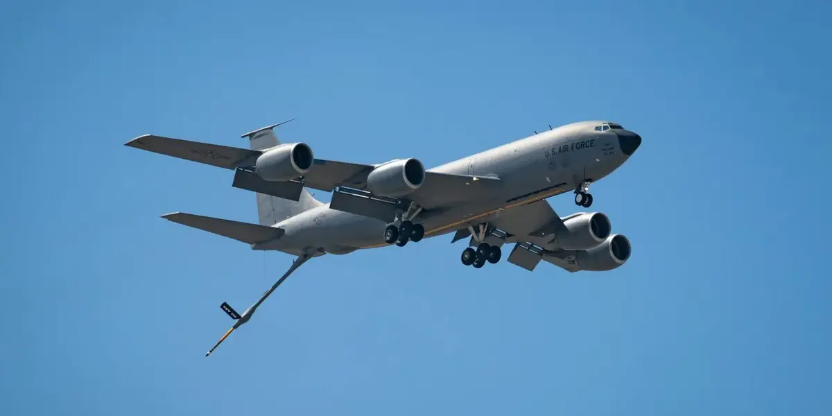 boeing kc-135 stratotanker — SA news