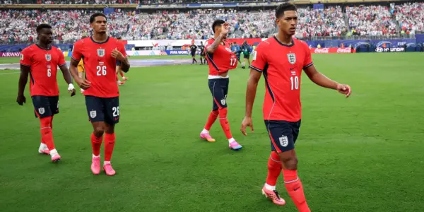 رباعي غير مألوف.. إنجلترا تدخل تاريخ كأس العالم بحدث استثنائي - Kooora