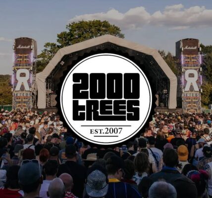 2000 trees logo
