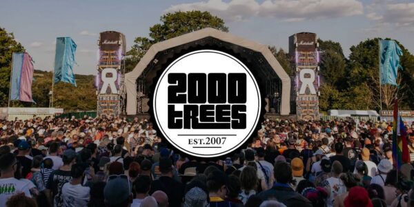 2000 trees logo