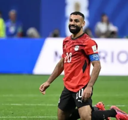 مفاجأة.. الدرعية يقتحم سباق التعاقد مع محمد صلاح