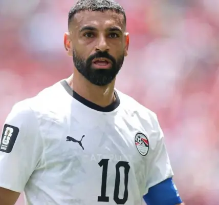 وكيل صلاح ينشر تدوينة جديدة عن "مستقبل" اللاعب.. هذا ما جاء فيها