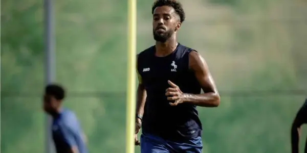 الاتحاد السعودي يواصل التخلص من نجومه برحيل لاعب جديد!