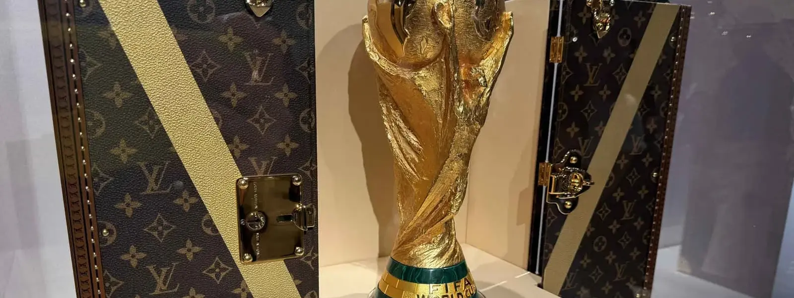 زار إيران.. الكشف عن سبب منع بطل كأس العالم من دخول أميركا