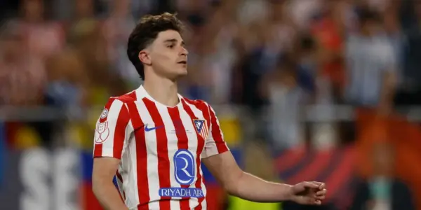 خوليان ألفاريز يضغط للانتقال إلى برشلونة