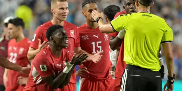 الأرجنتين تُقصي سويسرا وتبلغ نصف نهائي كأس العالم 2026