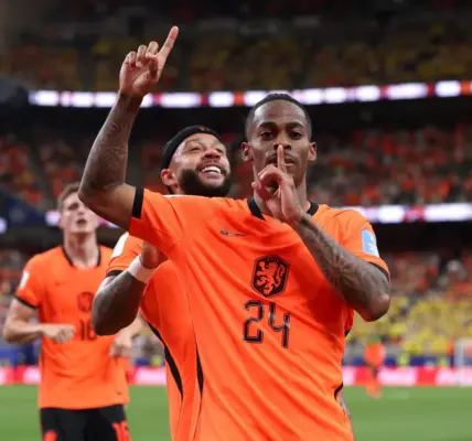 تفاصيل العقد التاريخي.. الهلال يضم سومرفيل مقابل 70 مليون يورو