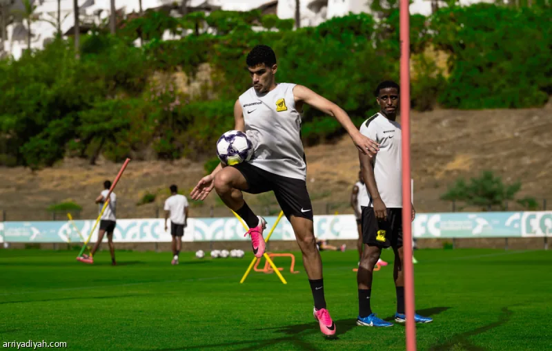 قبل أن يبدأ.. مباراة ودية تنهي موسم لاعب الاتحاد السعودي