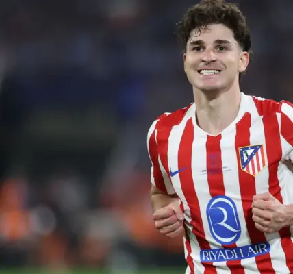 رودري السبب؟.. برشلونة يجمد حلم جوليان ألفاريز المستحيل