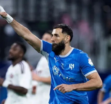 هل يستطيع الهلال التخلي عن كريم بنزيمة؟